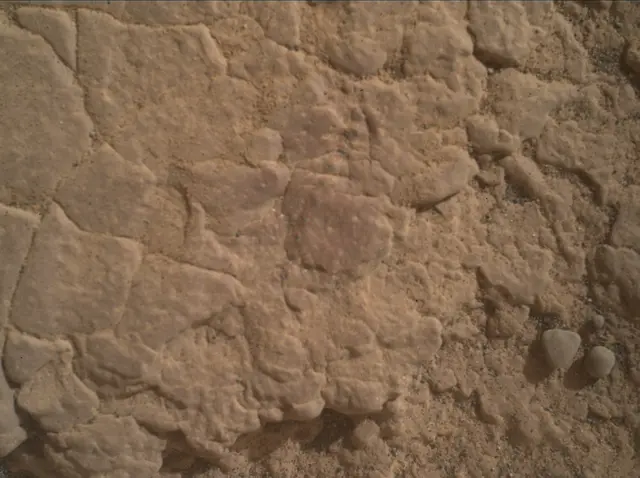 Sol 2356: Mars Hand Lens Imager (MAHLI)