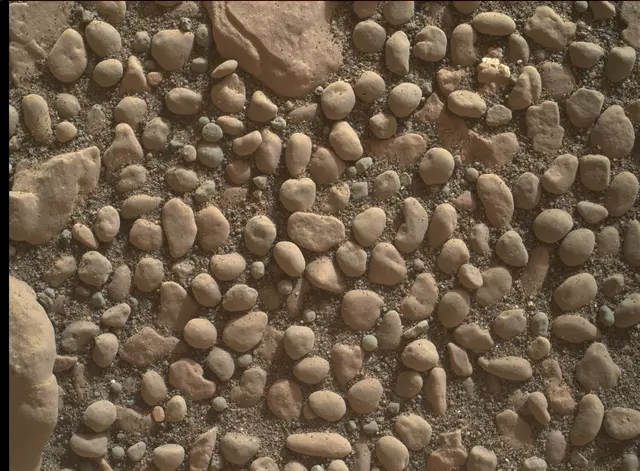 Sol 2356: Mars Hand Lens Imager (MAHLI)