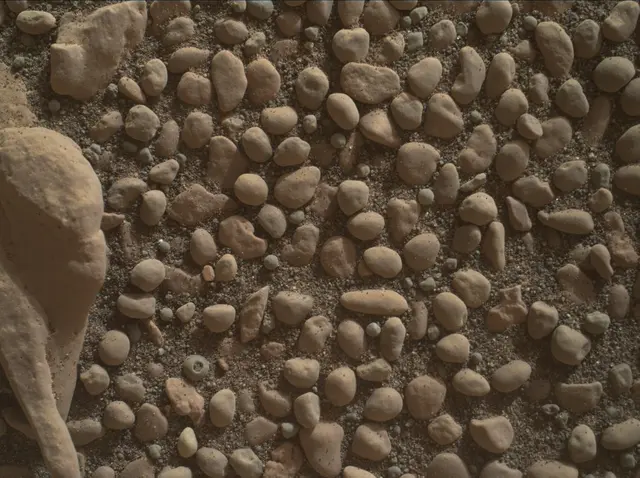 Sol 2356: Mars Hand Lens Imager (MAHLI)