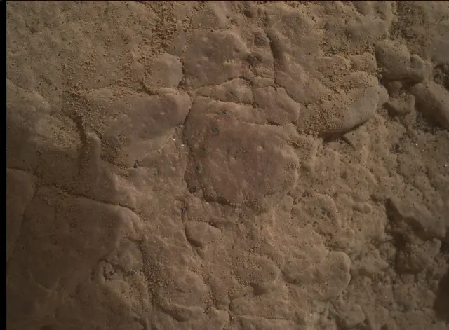 Sol 2356: Mars Hand Lens Imager (MAHLI)