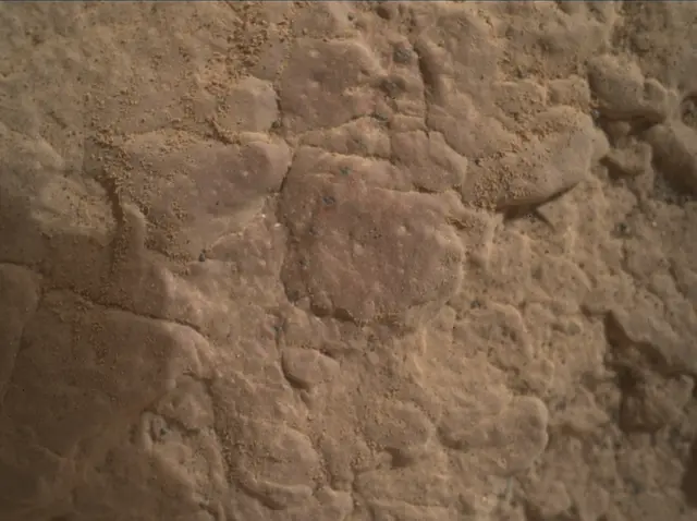 Sol 2356: Mars Hand Lens Imager (MAHLI)