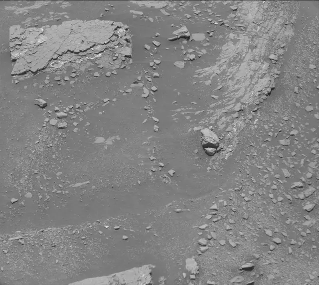 Sol 2359: Mast Camera (Mastcam)
