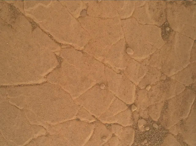 Sol 2359: Mars Hand Lens Imager (MAHLI)