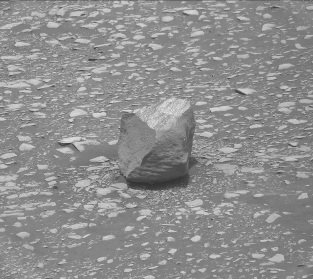 Sol 2361: Mast Camera (Mastcam)
