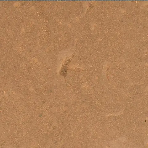 Sol 2361: Mars Hand Lens Imager (MAHLI)