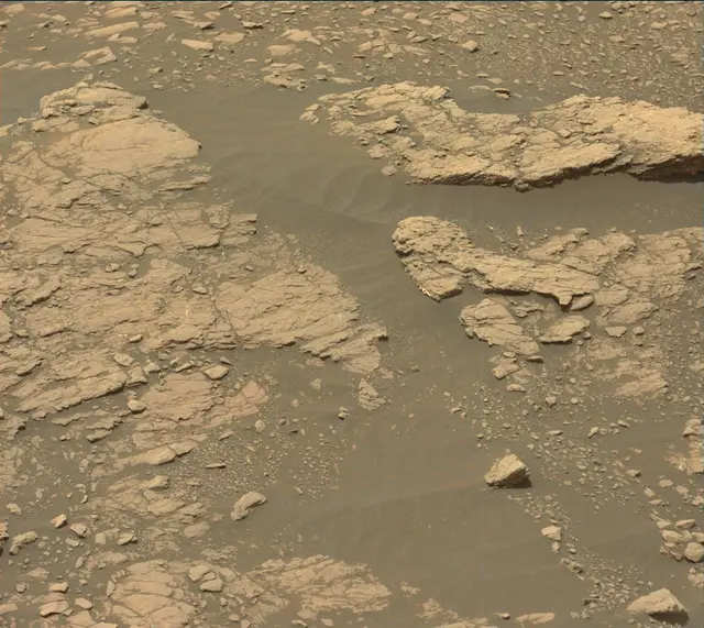 Sol 2364: Mast Camera (Mastcam)