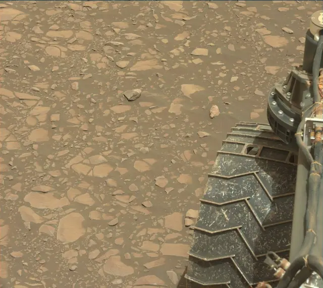 Sol 2364: Mast Camera (Mastcam)