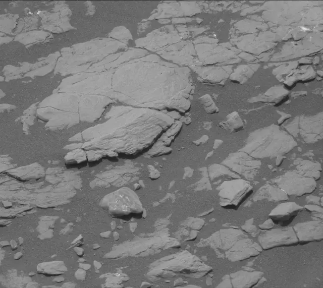Sol 2365: Mast Camera (Mastcam)