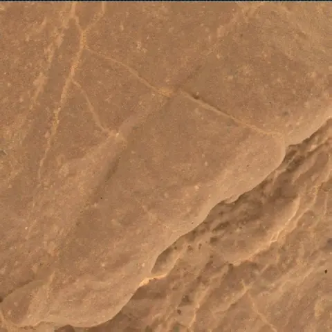 Sol 2365: Mars Hand Lens Imager (MAHLI)