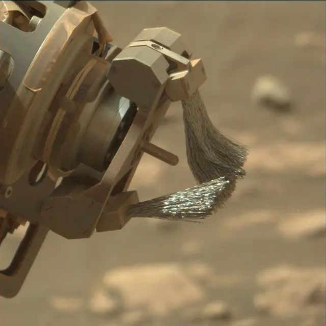 Sol 2367: Mast Camera (Mastcam)