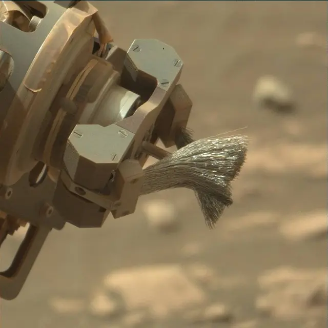 Sol 2367: Mast Camera (Mastcam)