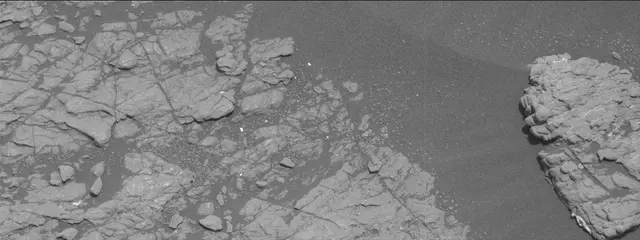 Sol 2371: Mast Camera (Mastcam)