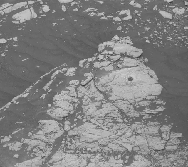 Sol 2371: Mast Camera (Mastcam)