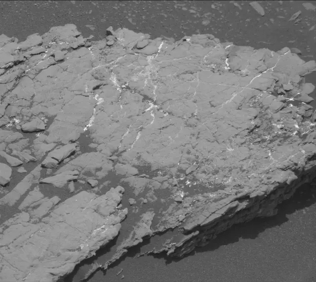 Sol 2371: Mast Camera (Mastcam)