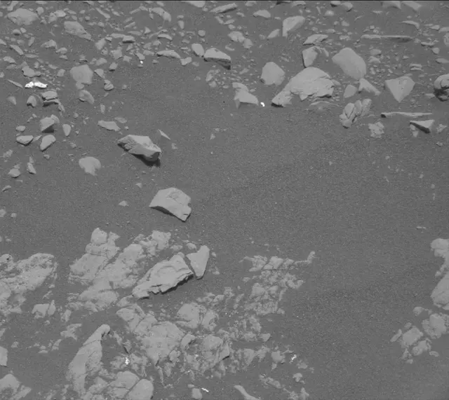 Sol 2371: Mast Camera (Mastcam)