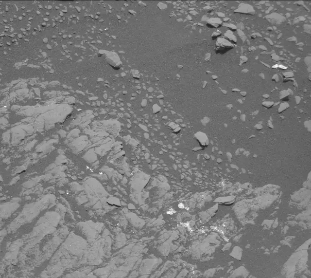 Sol 2371: Mast Camera (Mastcam)