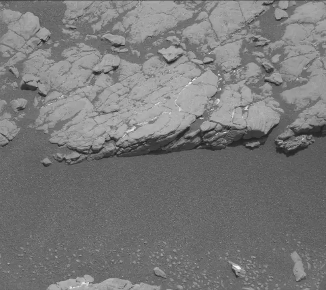 Sol 2371: Mast Camera (Mastcam)