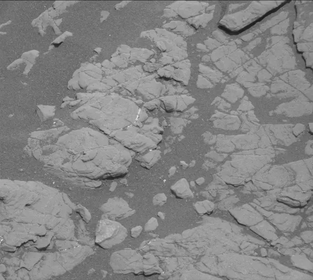 Sol 2371: Mast Camera (Mastcam)