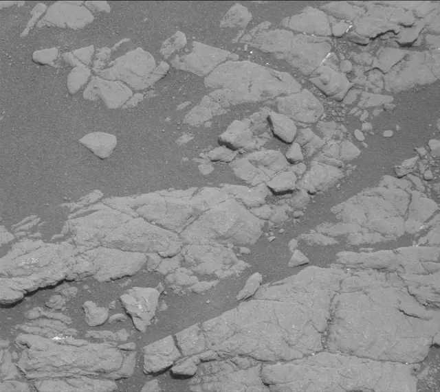 Sol 2371: Mast Camera (Mastcam)