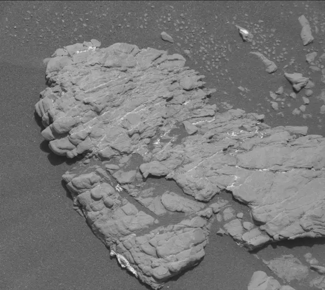 Sol 2371: Mast Camera (Mastcam)