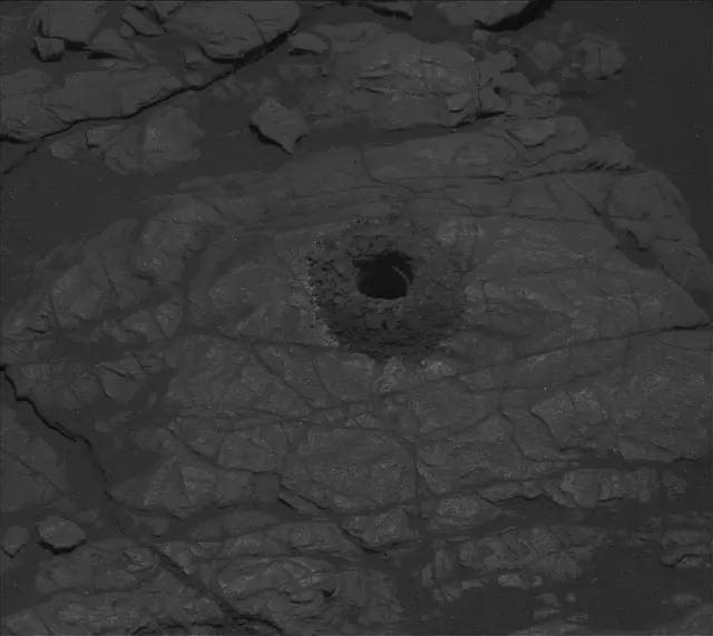 Sol 2371: Mast Camera (Mastcam)