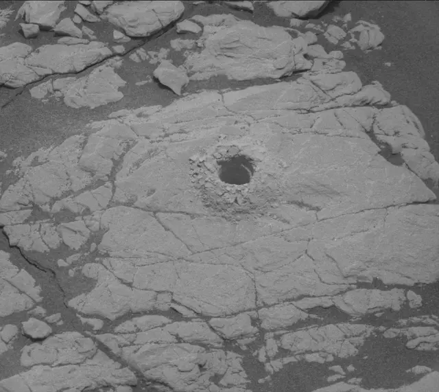 Sol 2371: Mast Camera (Mastcam)