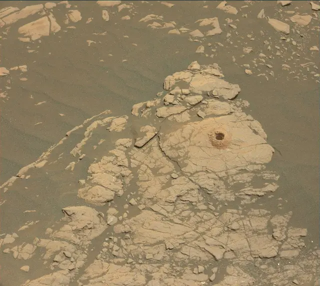 Sol 2375: Mast Camera (Mastcam)