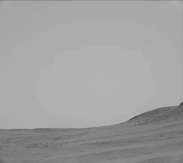 Sol 2375: Mast Camera (Mastcam)