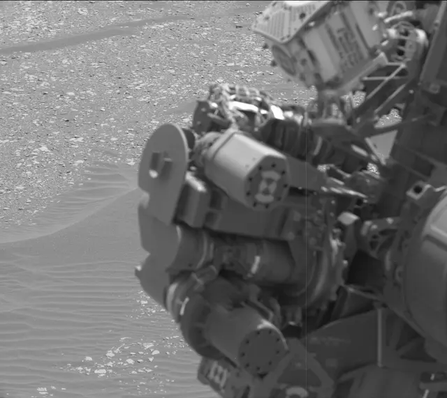 Sol 2375: Mast Camera (Mastcam)