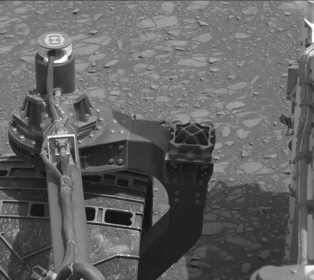 Sol 2375: Mast Camera (Mastcam)