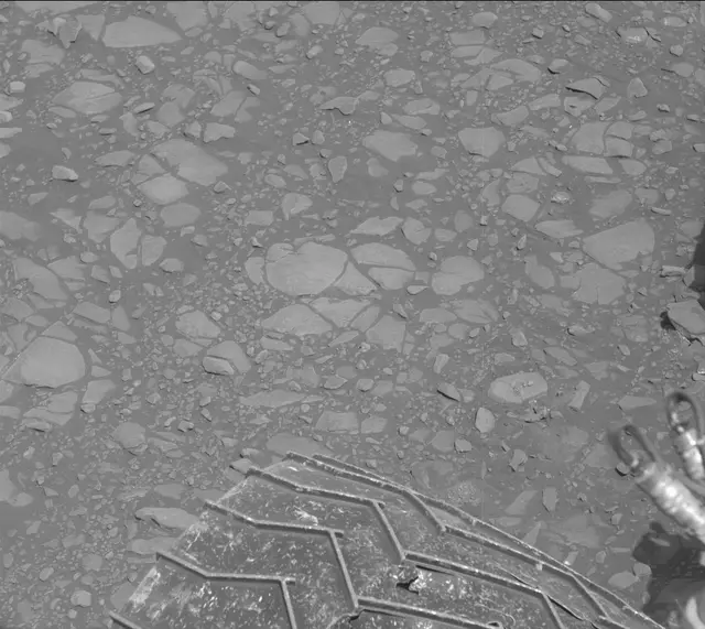 Sol 2375: Mast Camera (Mastcam)