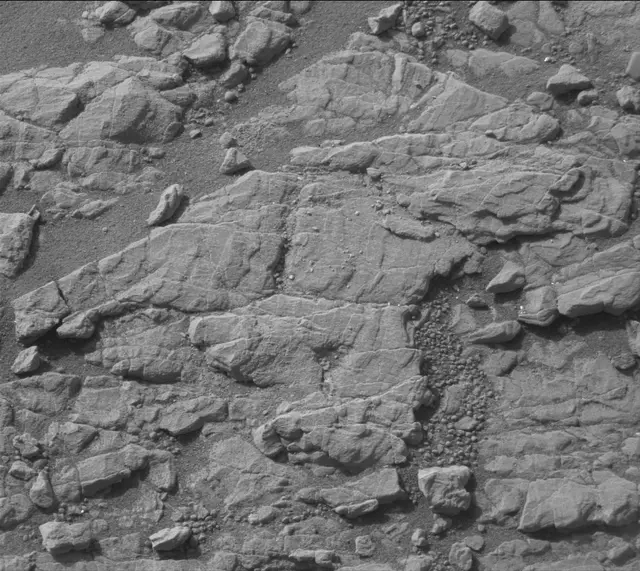 Sol 2375: Mast Camera (Mastcam)