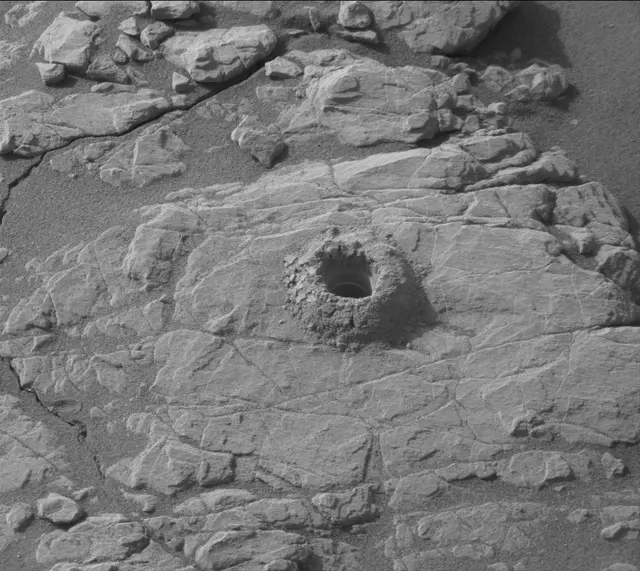 Sol 2375: Mast Camera (Mastcam)