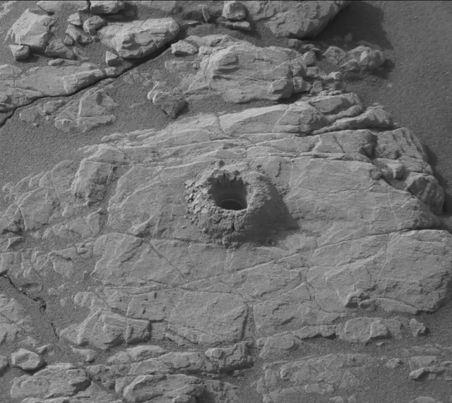 Sol 2375: Mast Camera (Mastcam)