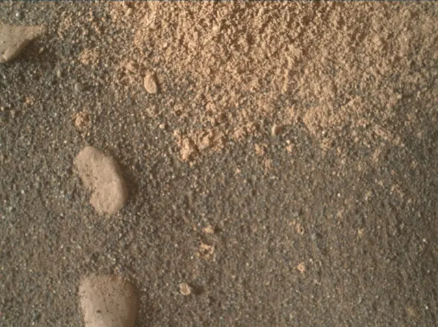 Sol 2377: Mars Hand Lens Imager (MAHLI)