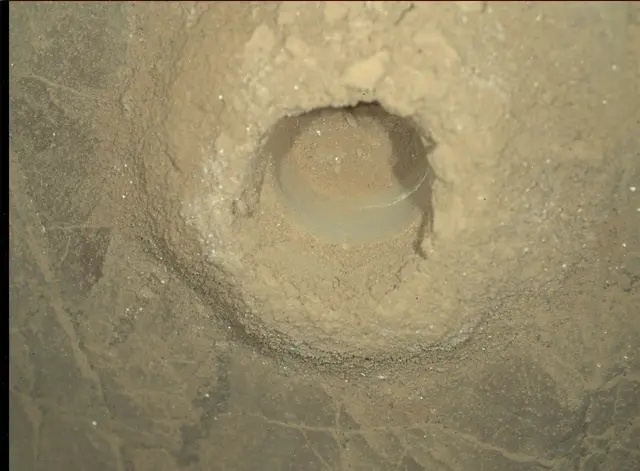 Sol 2379: Mars Hand Lens Imager (MAHLI)