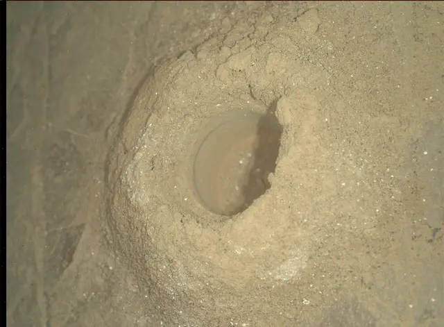 Sol 2379: Mars Hand Lens Imager (MAHLI)