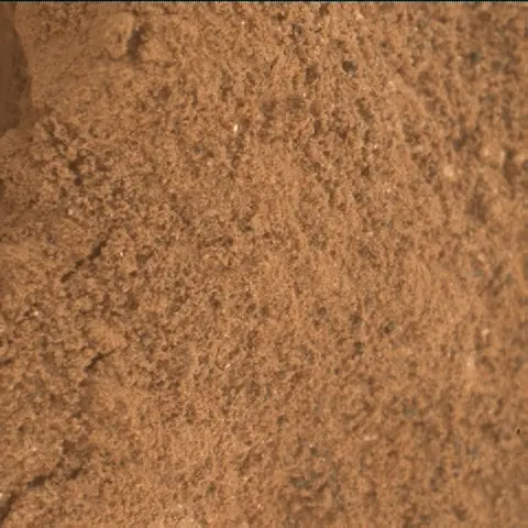 Sol 2381: Mars Hand Lens Imager (MAHLI)