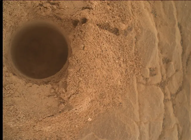 Sol 2381: Mars Hand Lens Imager (MAHLI)
