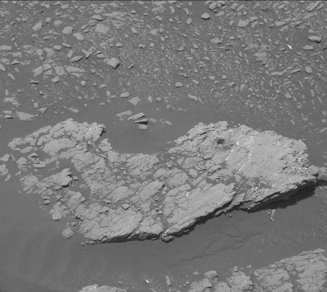 Sol 2384: Mast Camera (Mastcam)