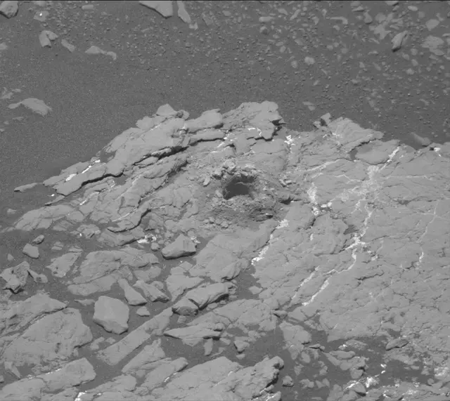 Sol 2384: Mast Camera (Mastcam)