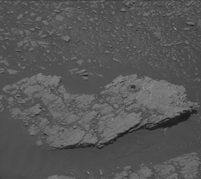 Sol 2385: Mast Camera (Mastcam)