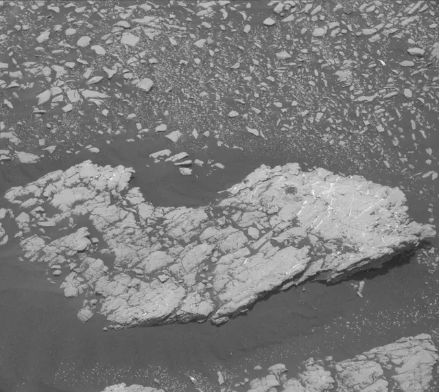 Sol 2385: Mast Camera (Mastcam)