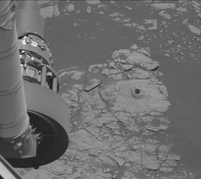 Sol 2385: Mast Camera (Mastcam)