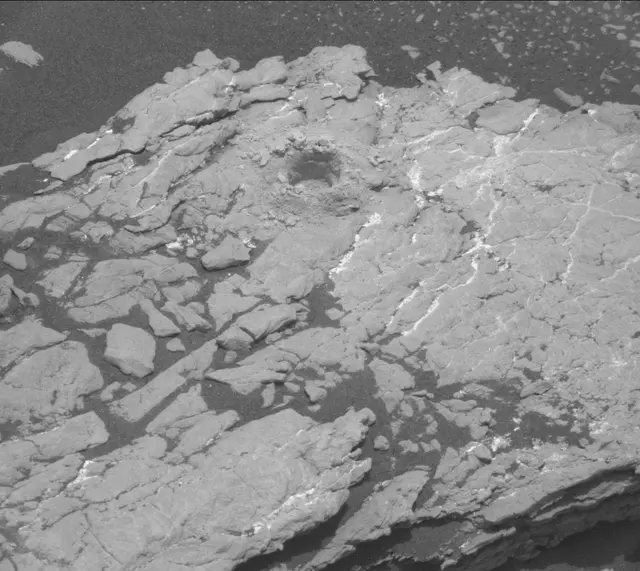 Sol 2385: Mast Camera (Mastcam)