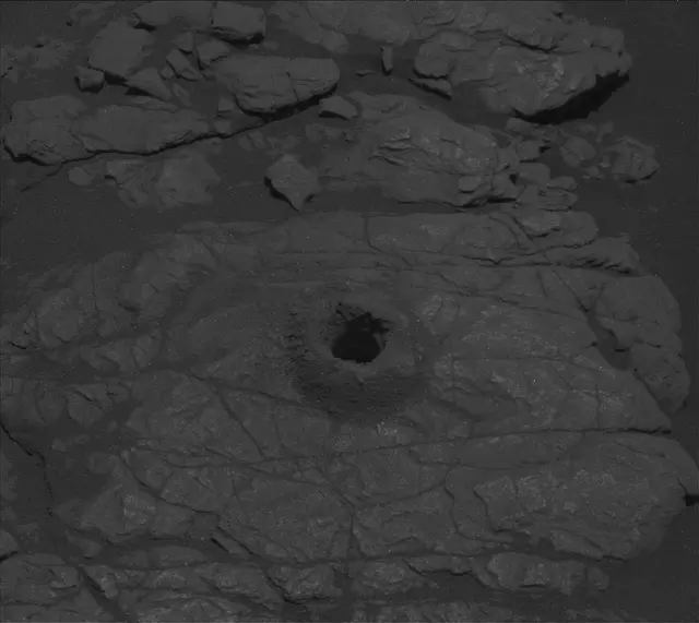 Sol 2385: Mast Camera (Mastcam)
