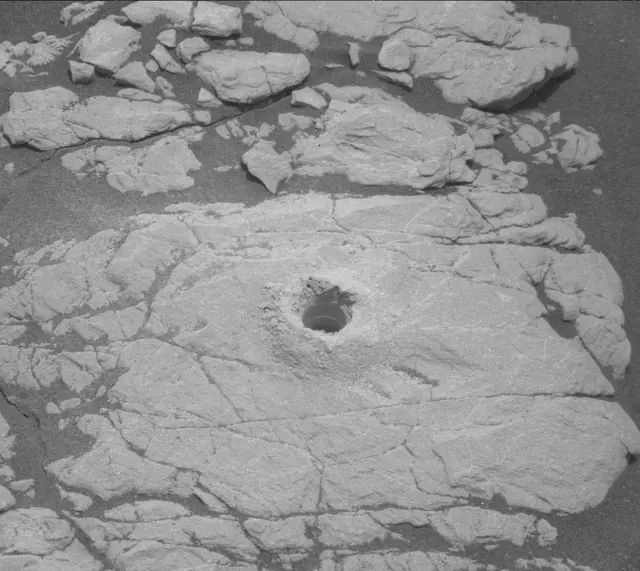 Sol 2385: Mast Camera (Mastcam)