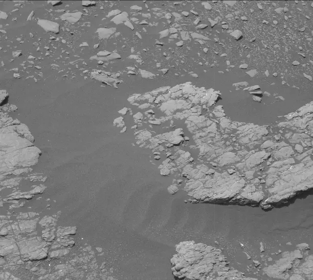 Sol 2386: Mast Camera (Mastcam)