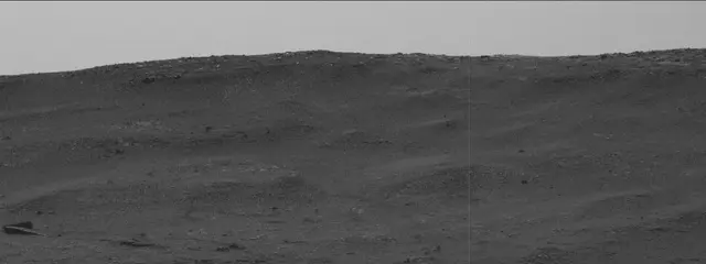 Sol 2389: Mast Camera (Mastcam)