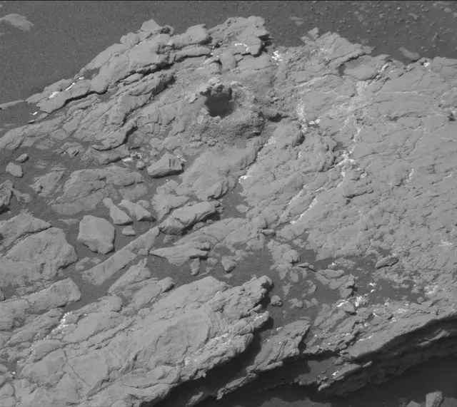 Sol 2389: Mast Camera (Mastcam)